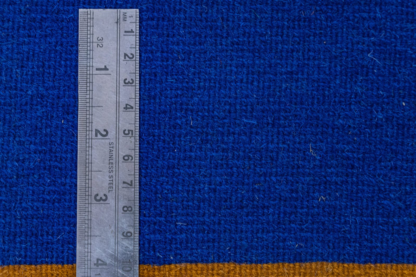 Neelpushpa, 249 x 143 cm 100% Wolle – Bild 2