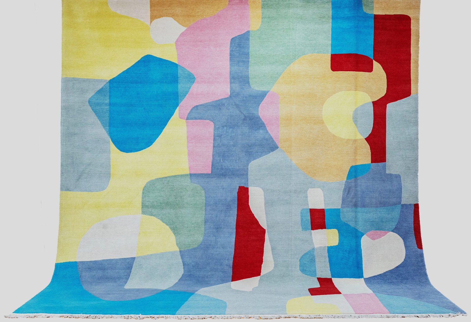 Color Dance, 335 x 335 cm, 100% wool